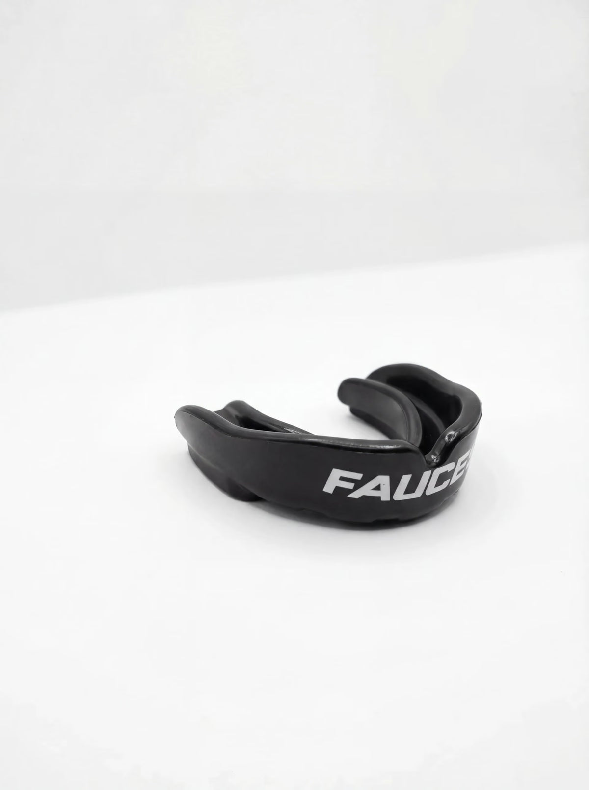 Fauces mouthguard black / white